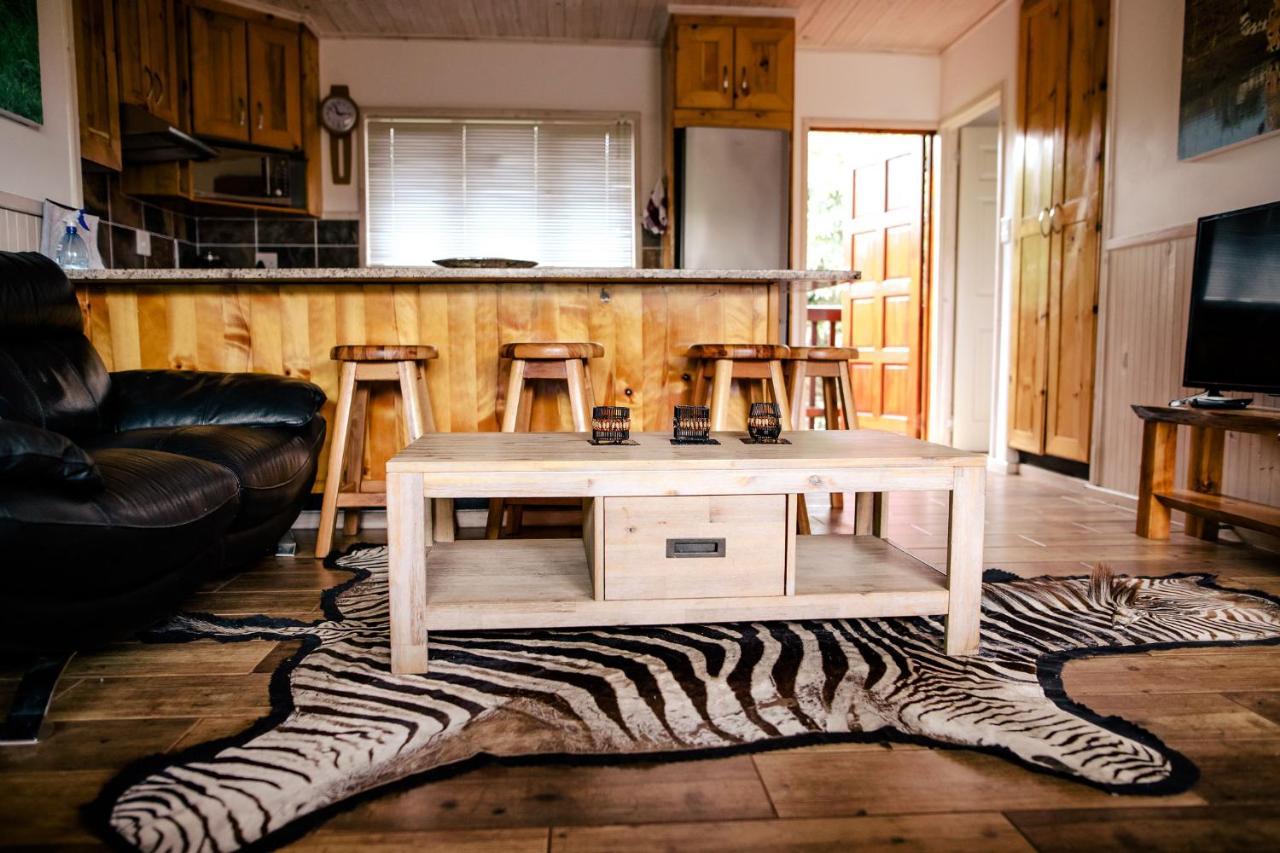 Monzi Safari Lodge Japaratinga Ngoại thất bức ảnh